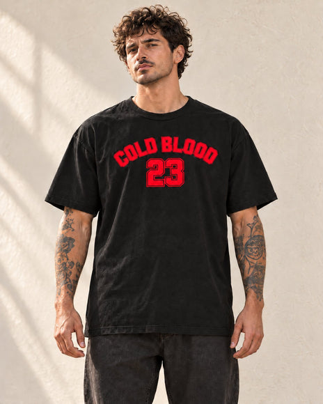 Polera Oversize American Blood 23 Hombre Coldblood – foto en modelo