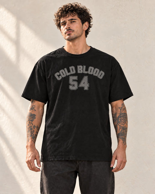 Polera Oversize American Blood 54 Hombre Coldblood – foto en modelo